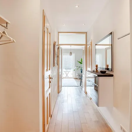 Luxurioese Mit Terrasse, Balkon Und Wasserbett - 24h Check-in *