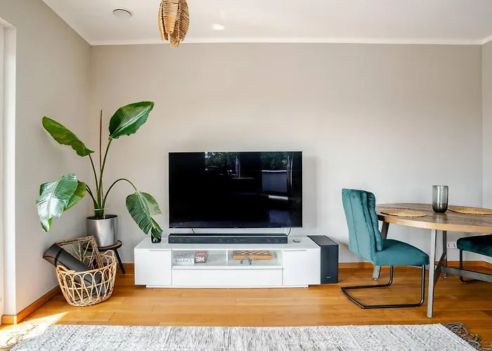 Luxurioese Mit Terrasse Und Balkon - 24h Check-in *